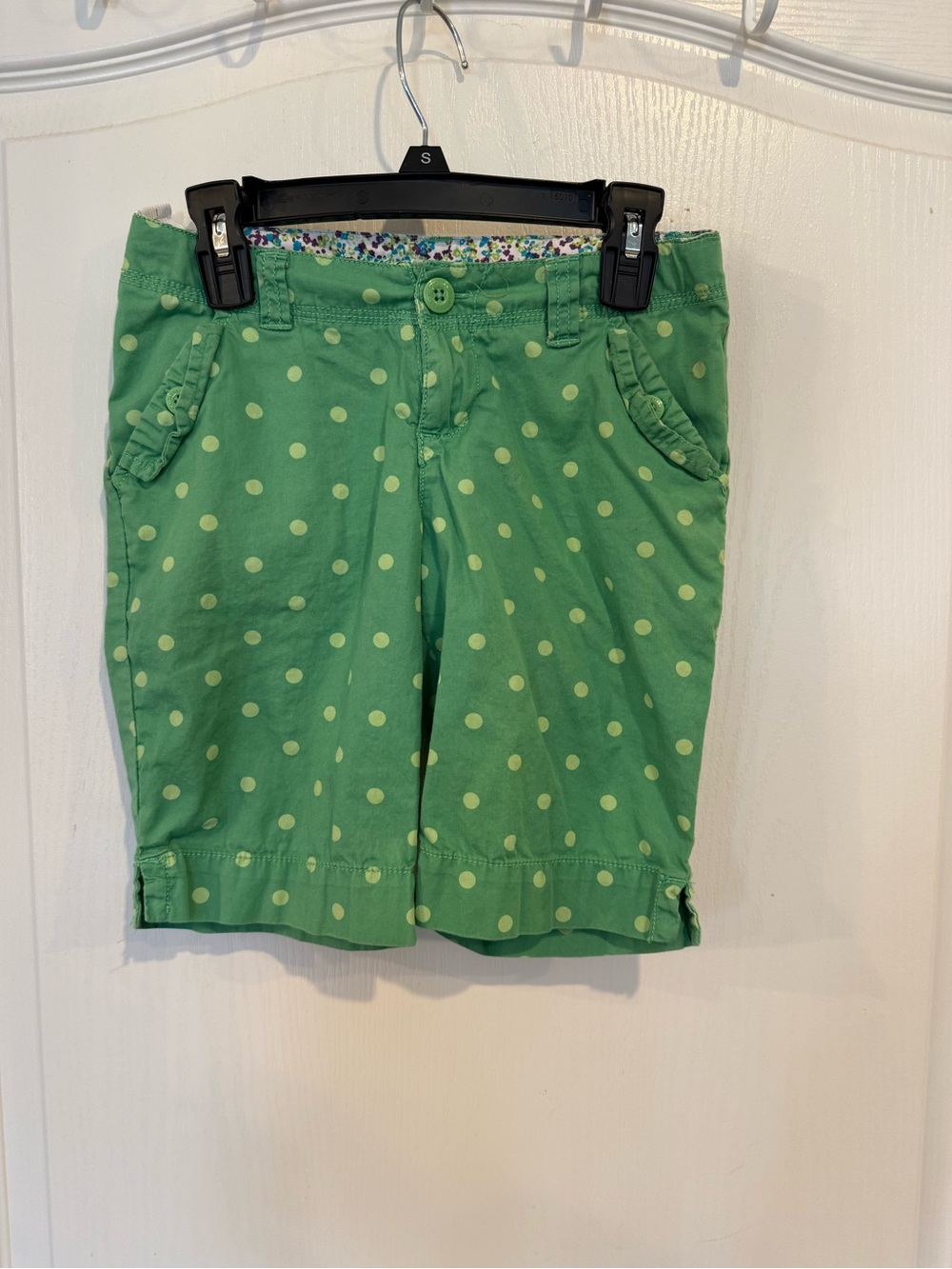 Arizona Jean Co. girls vintage y2k green yellow polkadot Bermuda shorts size 8